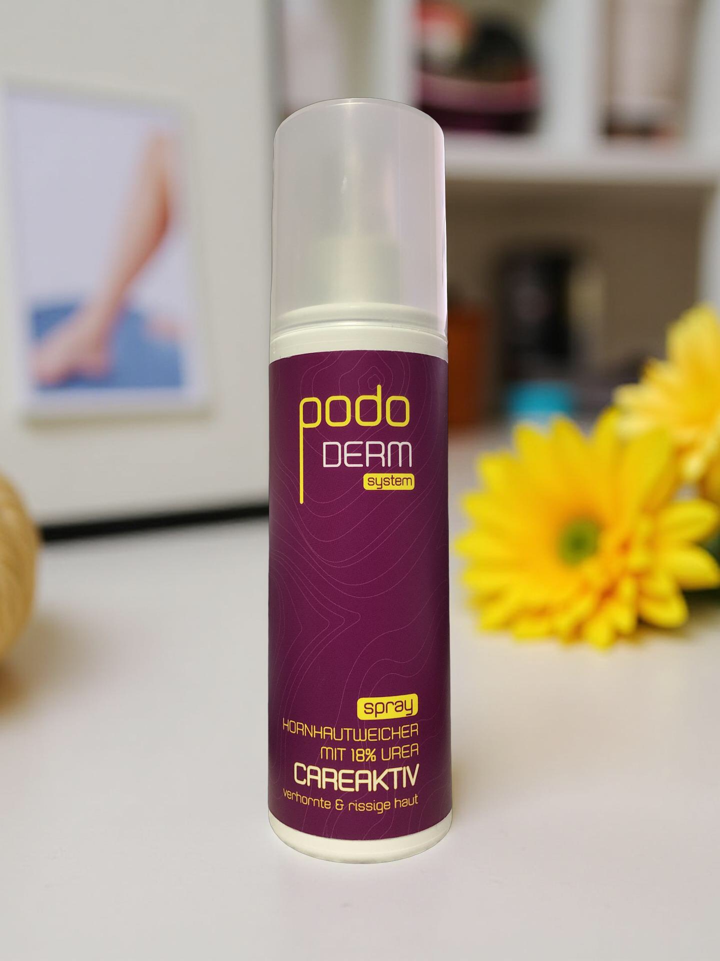PodoDERM Hornhautweicher mit 18% Urea Spray 200 ml