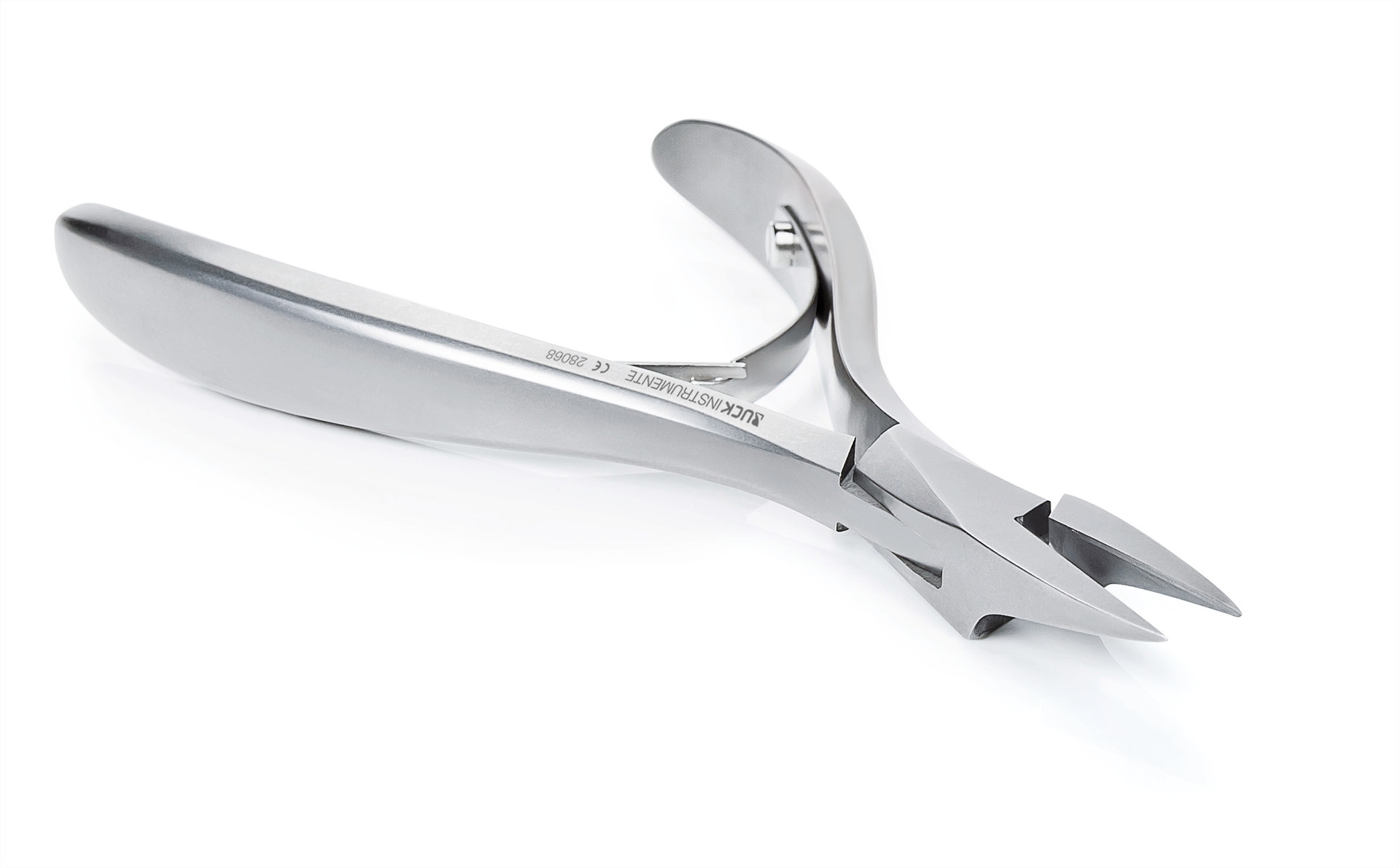 RUCK INSTRUMENTE Trapez Eckenzange verjüngt, spitz L 11,5 cm RUCK INSTRUMENTE Trapez Eckenzange verjüngt, spitz L 11,5 cm