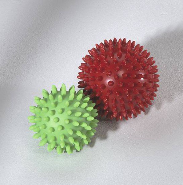 Igelball rot, Ø 9 cm Igelball rot, Ø 9 cm